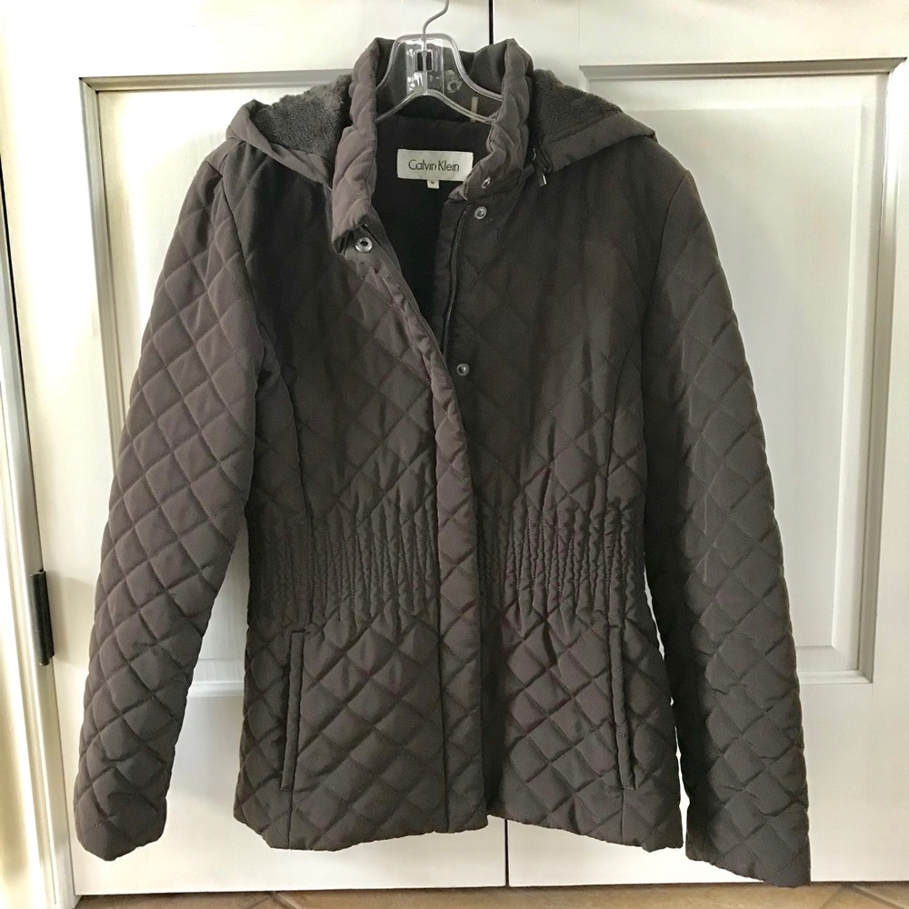Calvin Klein Brown winter coat —size Medium